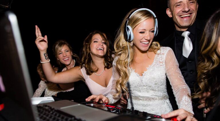 AMOSPRO-DJ-HEADER-2024